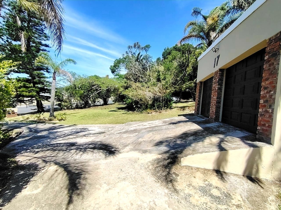 3 Bedroom Property for Sale in Beacon Bay Eastern Cape